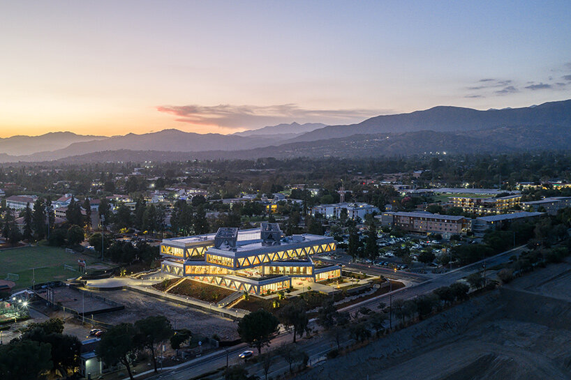 bjarke ingels completes stacked science center for claremont mckenna college in california