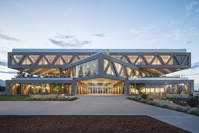 bjarke ingels claremont mckenna